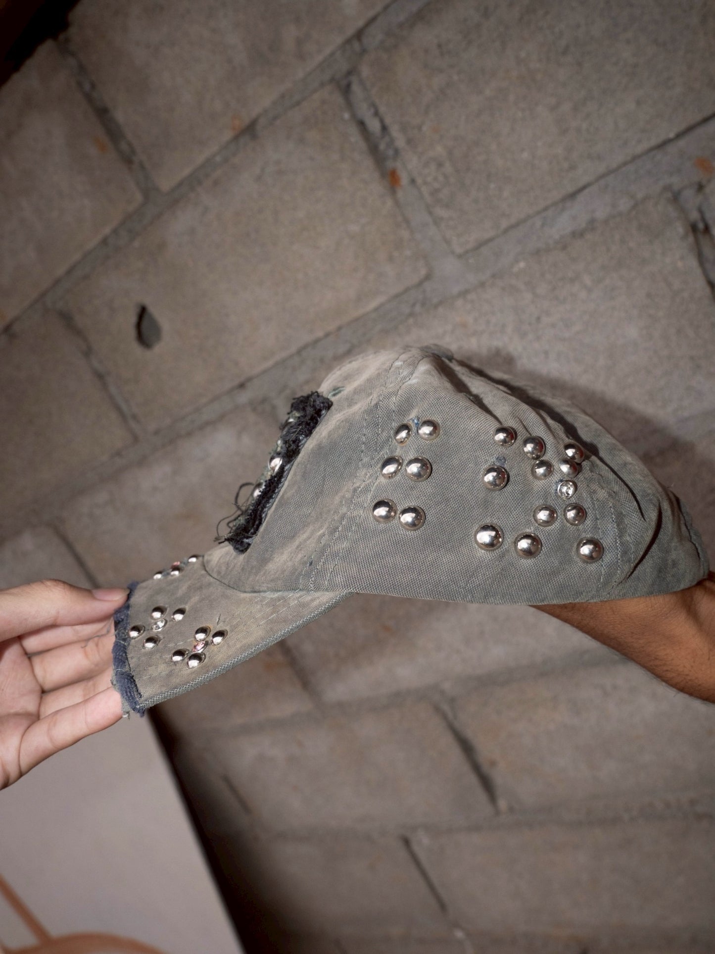 Custom cap stud vintage m