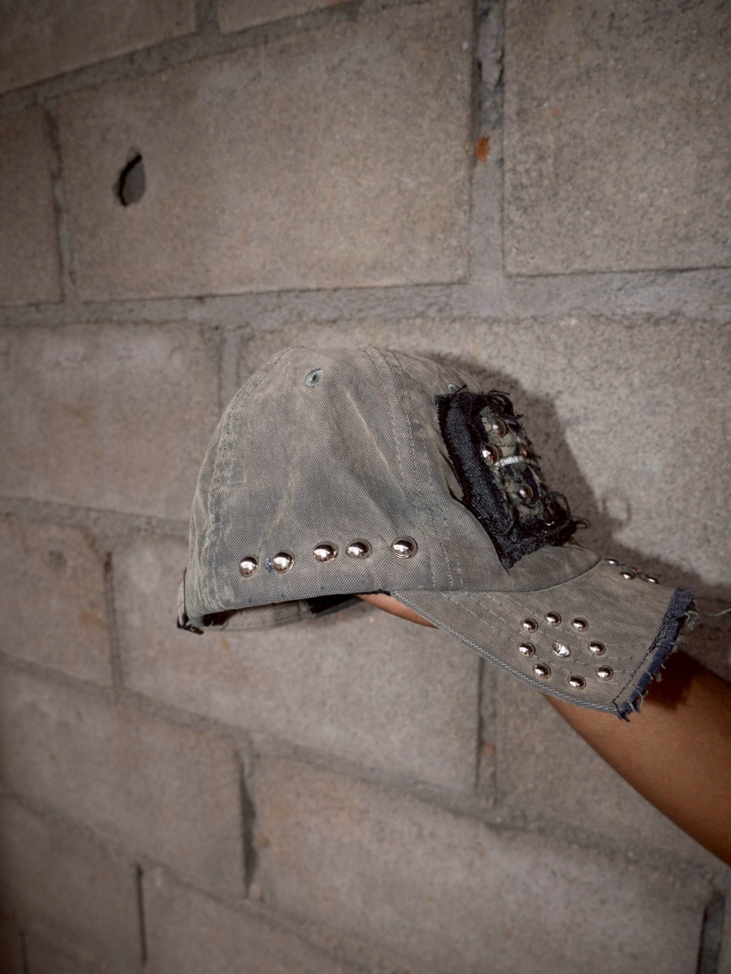 Custom cap stud vintage m