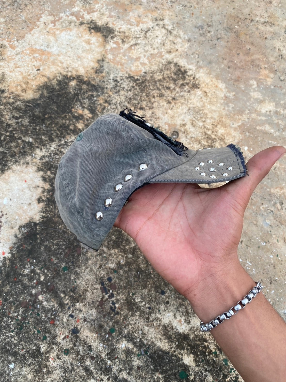 Custom cap stud vintage m