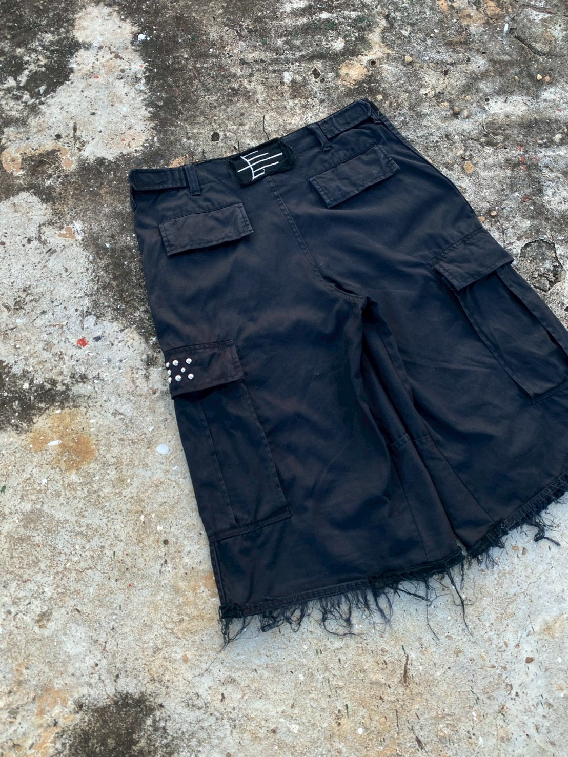 Cargo custom short silver pins