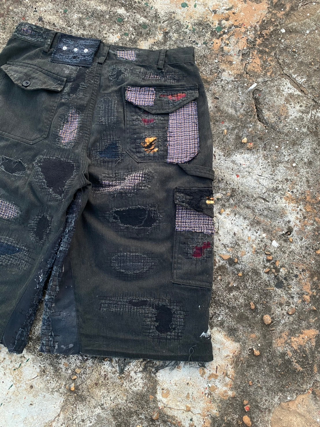 Dickies all black custom short pins